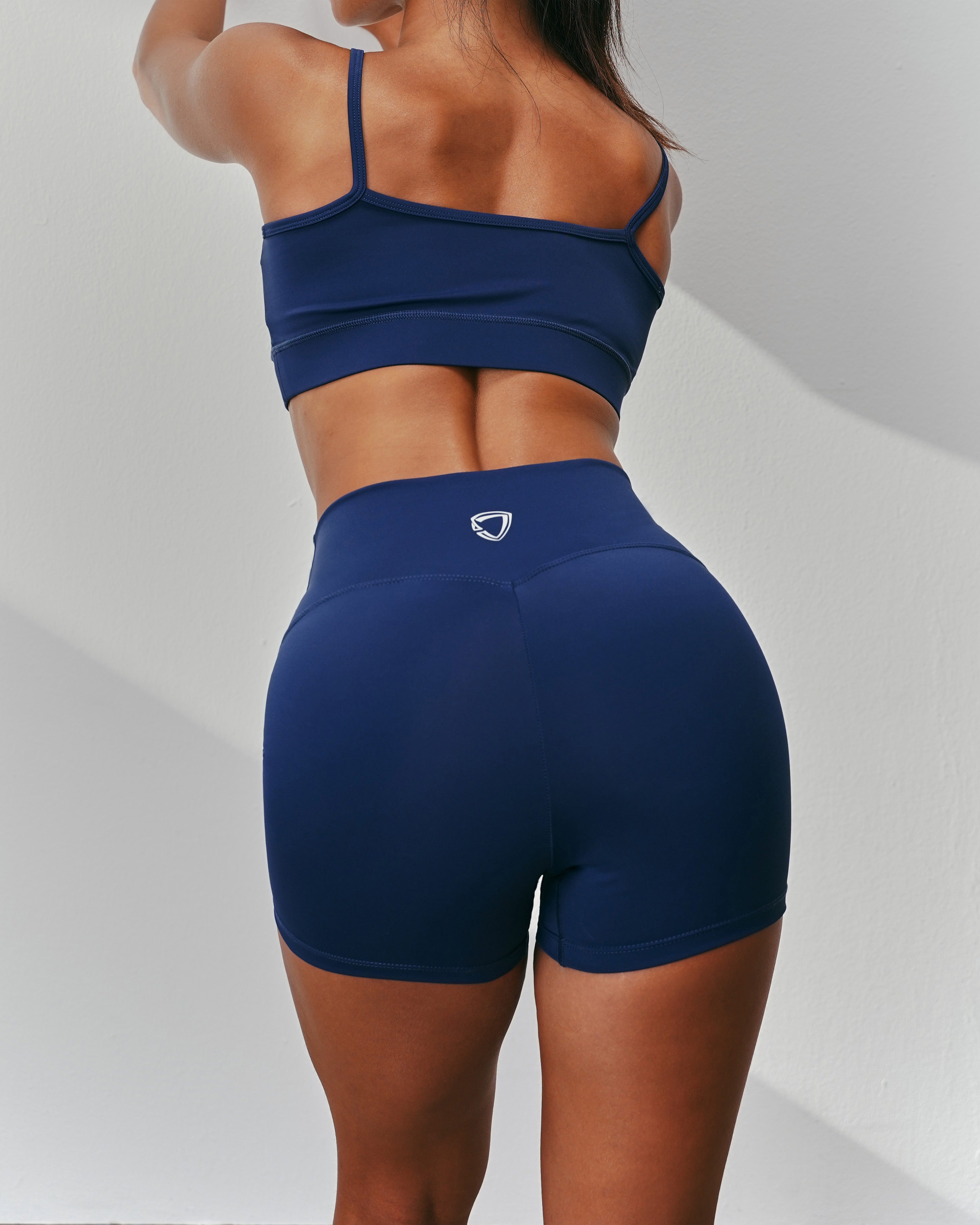 color_navy