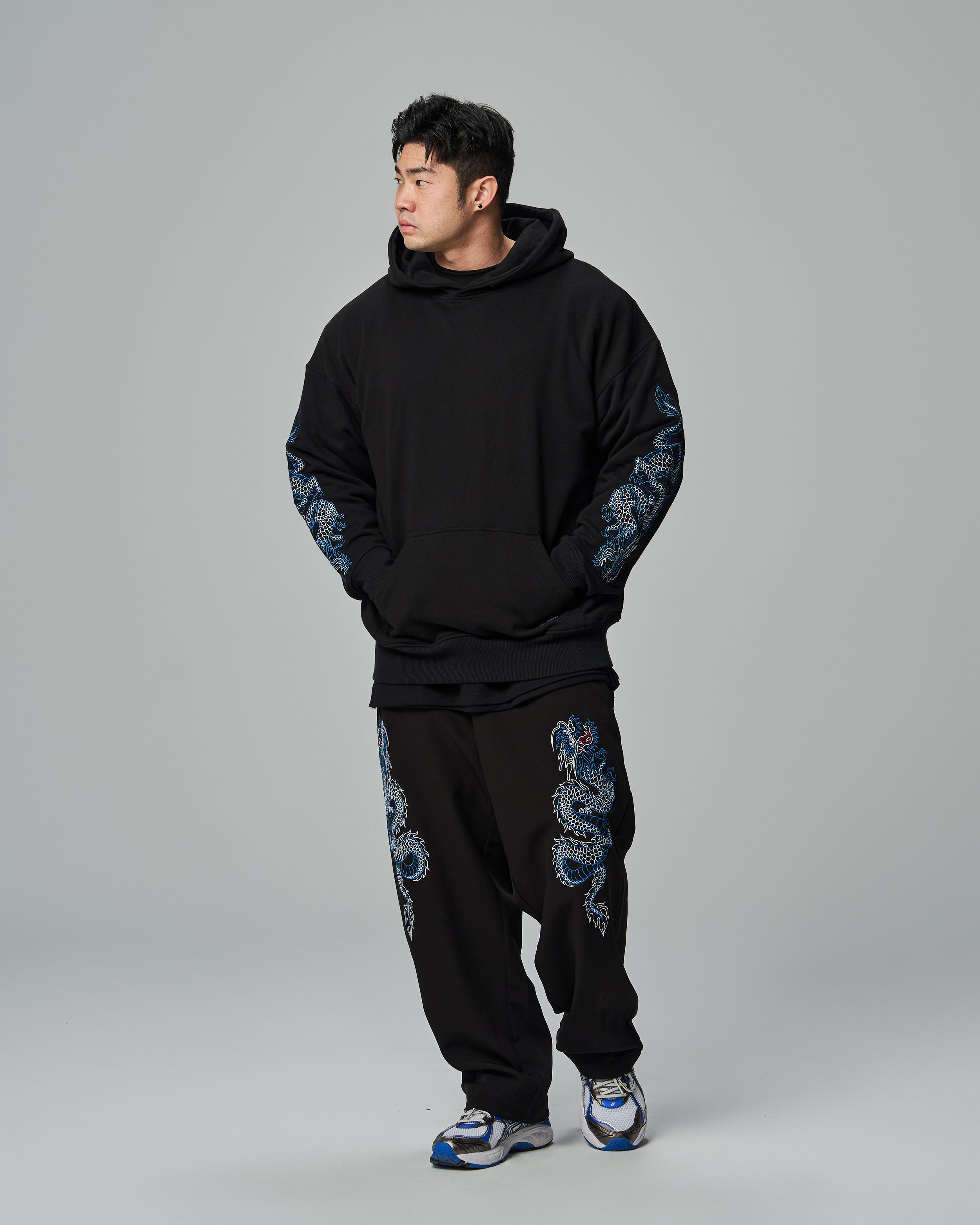 color_Black