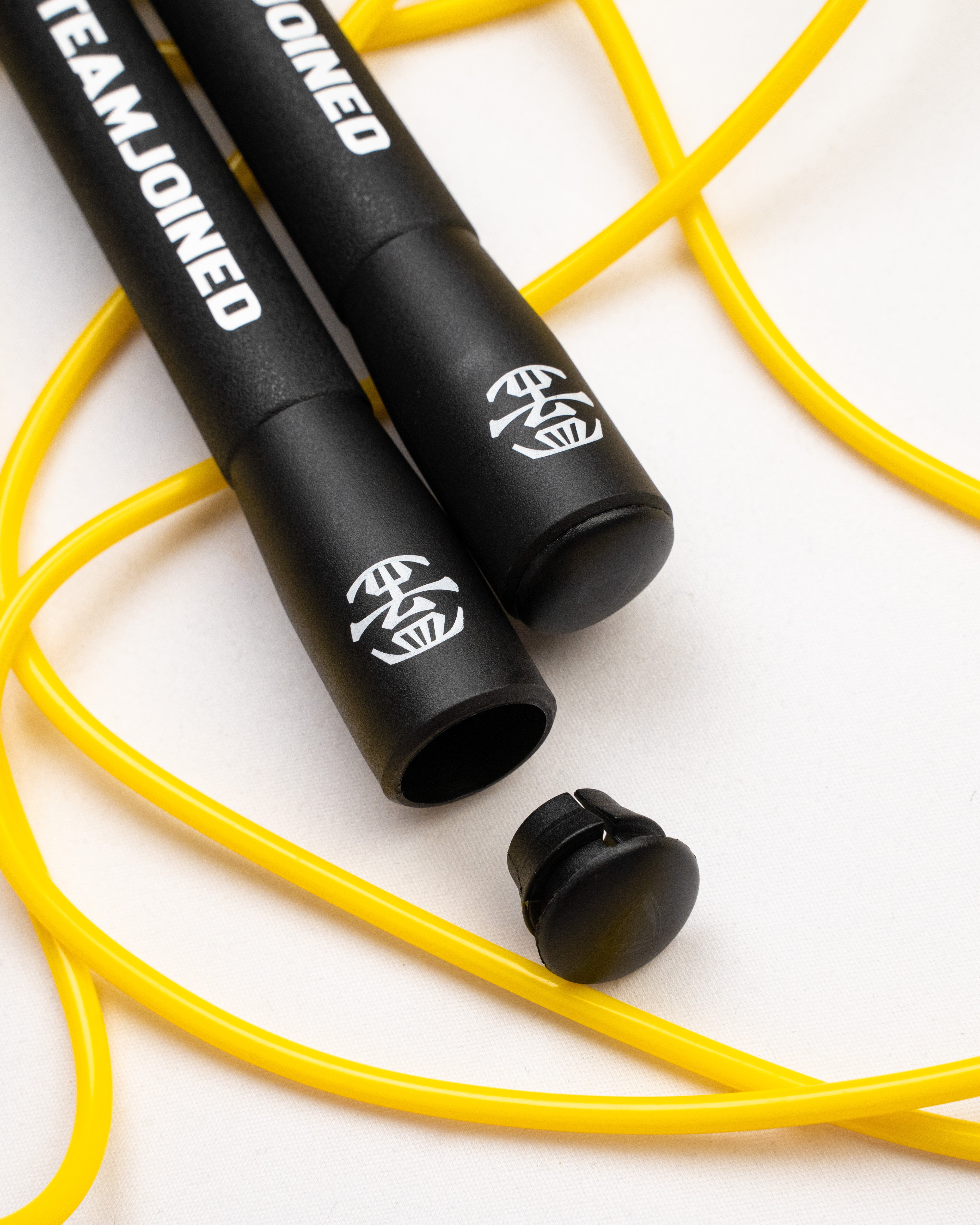 color_yellow/black