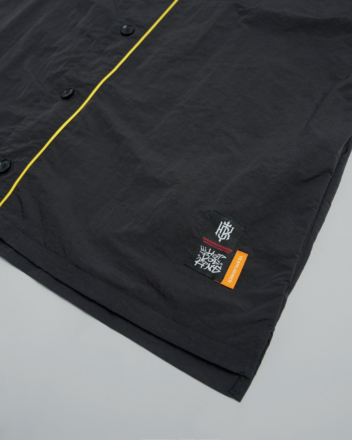 color_Black