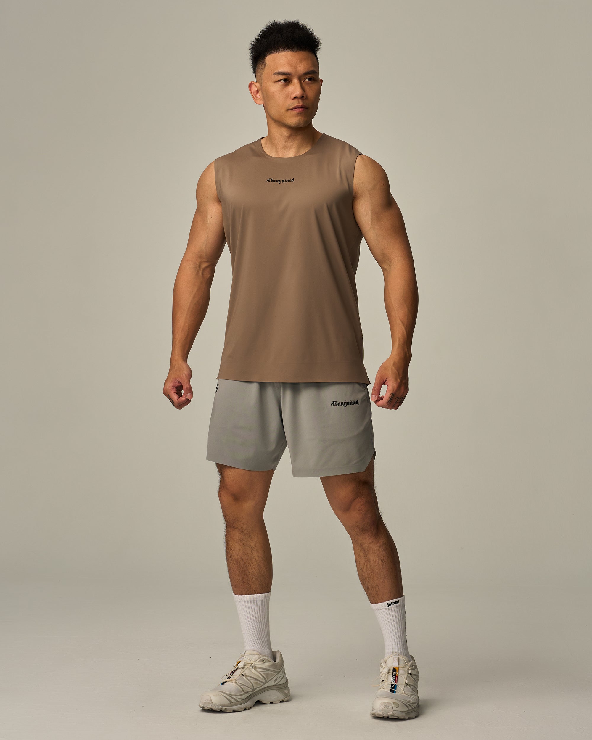 color_Drak Khaki