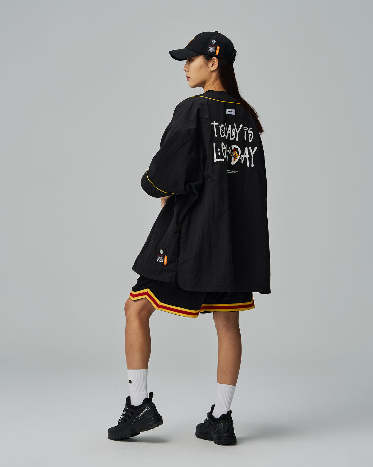 color_Black