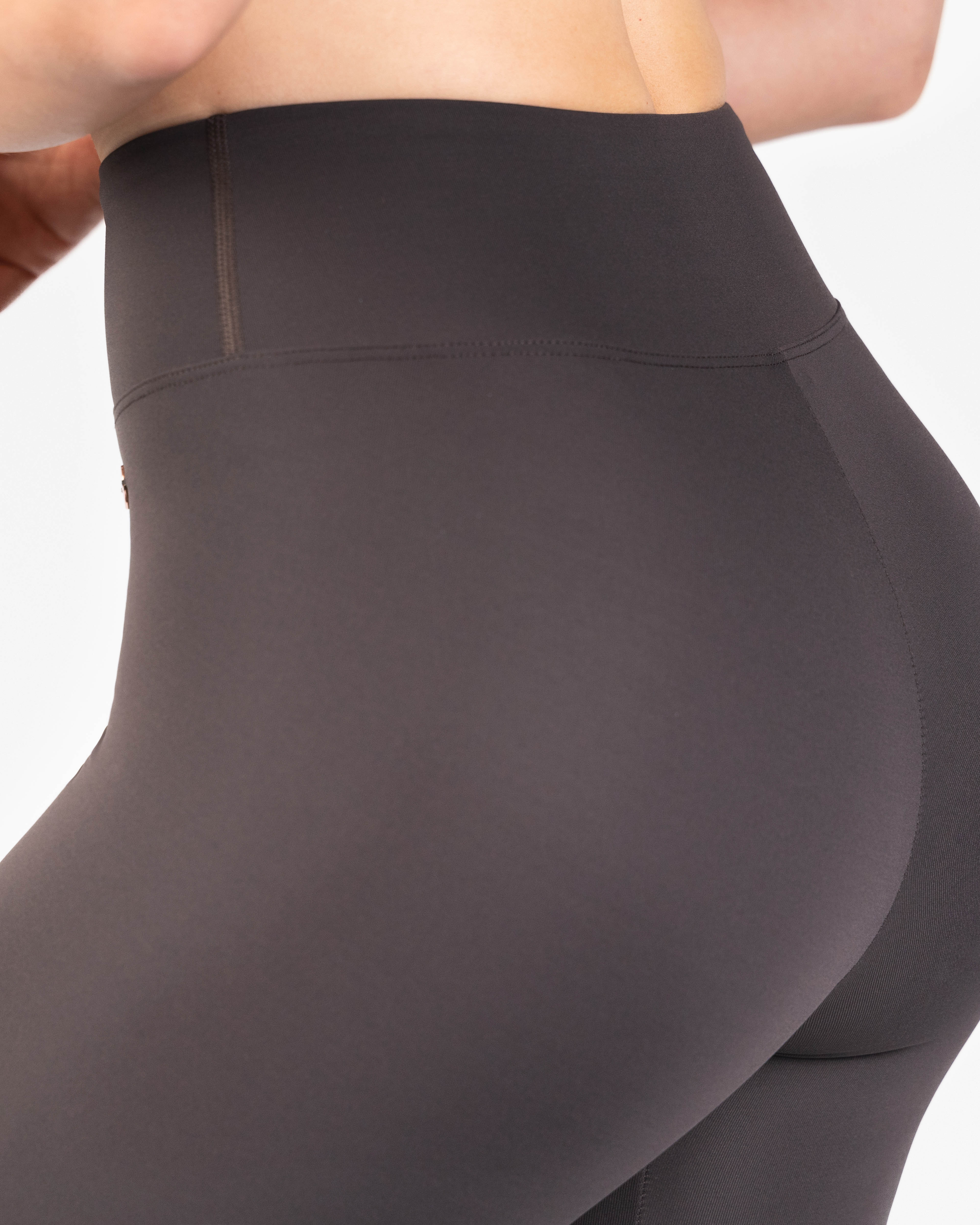 color_dark gray